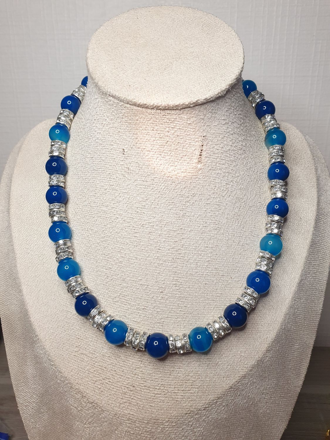 Collier strass agate bleue argenté 