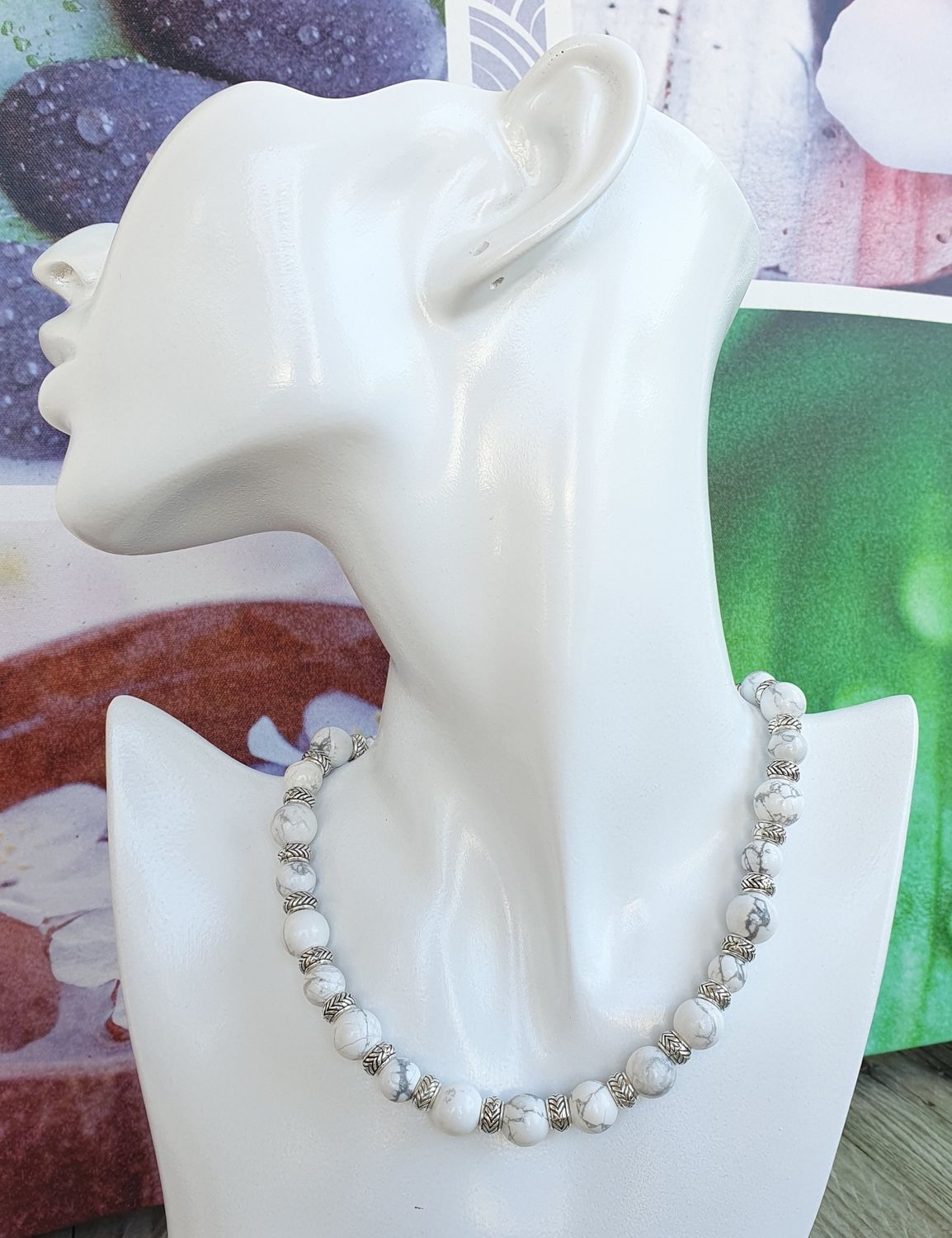 Collier Howlite Blanche