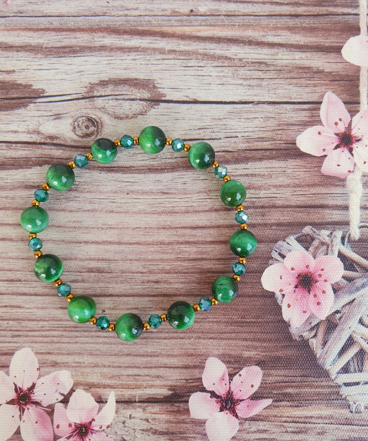 Bracelet Serie Cristal 8mm Oeil de tigre vert 
