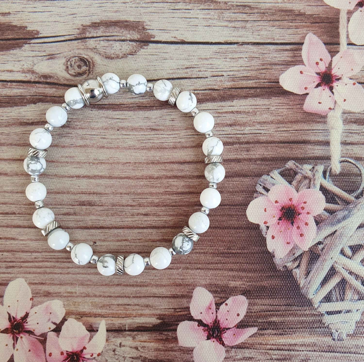 Bracelet 6mm Howlite Blanche 
