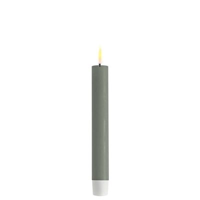 DELUXE LED Kerze mit Echtwachs überzogen salbei 2.2x15cm im 2er Set
