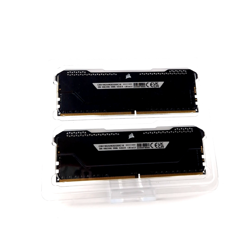 Corsair Vengeance,CMH16GX4M2E3200C16, Ram Geheugen, 16GB(2X8GB), DDR4, RGB, Zwart/Black, Incl. Doosje | In Nette Staat