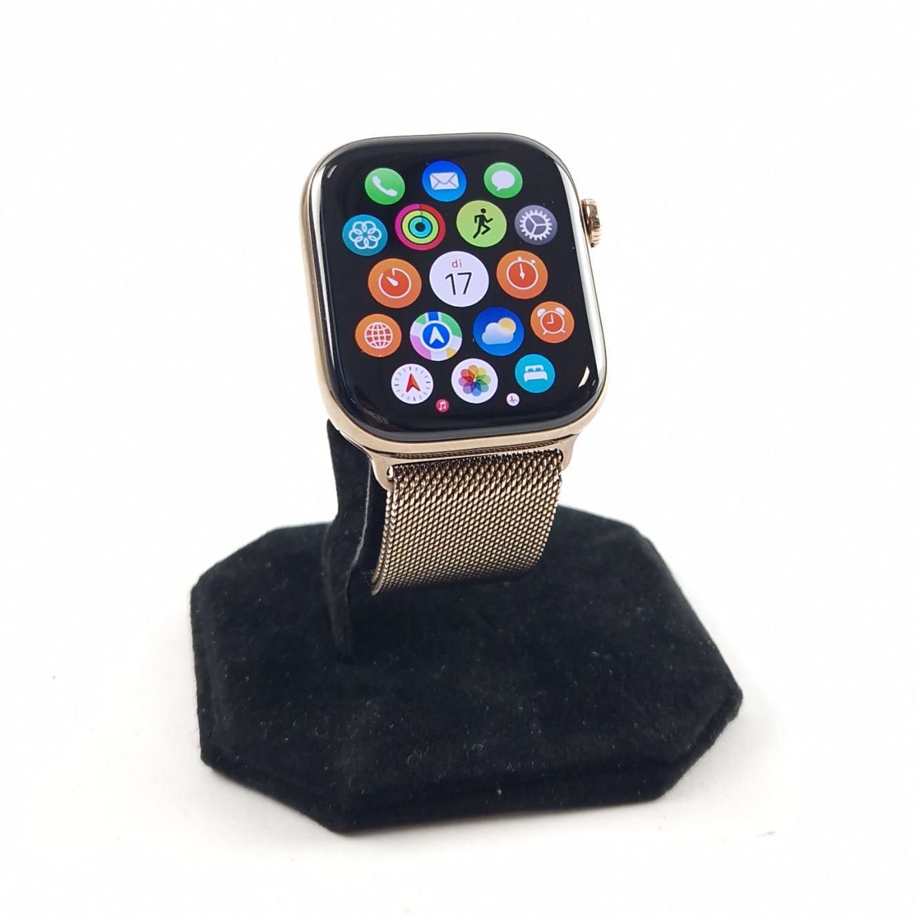 Apple Watch Series 10, 46MM, Titanium Case, Milanees Bandje, Gold/Goud. Incl. Bon Met Garantie T/M 28-10-2026  In Nette Staat