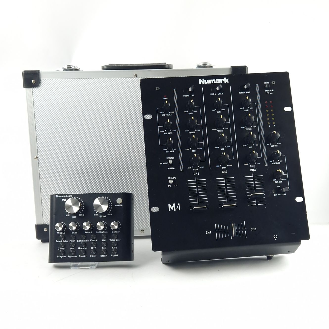 Numark M4 3 Kanaal Mengpaneel, Incl. The Sound Card V8, Incl. Black/Zwart, Incl. Koffer | In Nette Staat