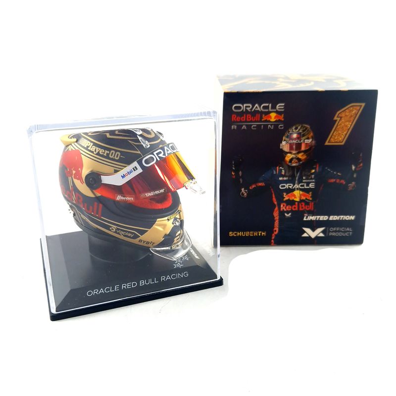 Max Verstappen World Championship 2023, 1:4 Schaal | ZGAN Max Verstappen World Championship 2023, 1:4 Schaal | ZGAN