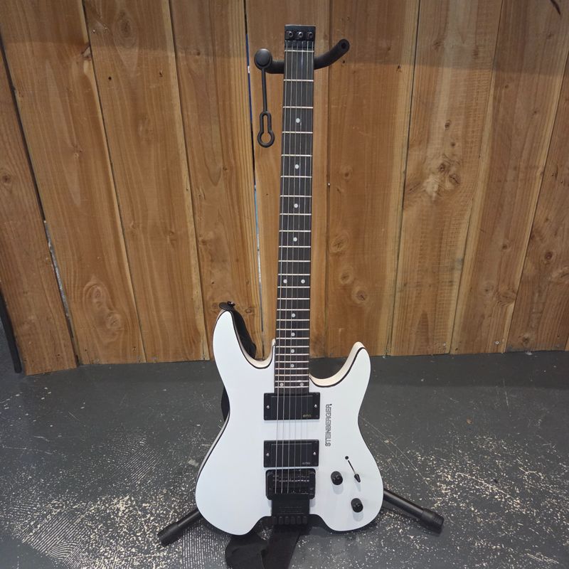 Steinberger GM2S Headless Elektrishce Gitaar, EMG Pick Ups, Overlord of music Brug | In Nette Staat