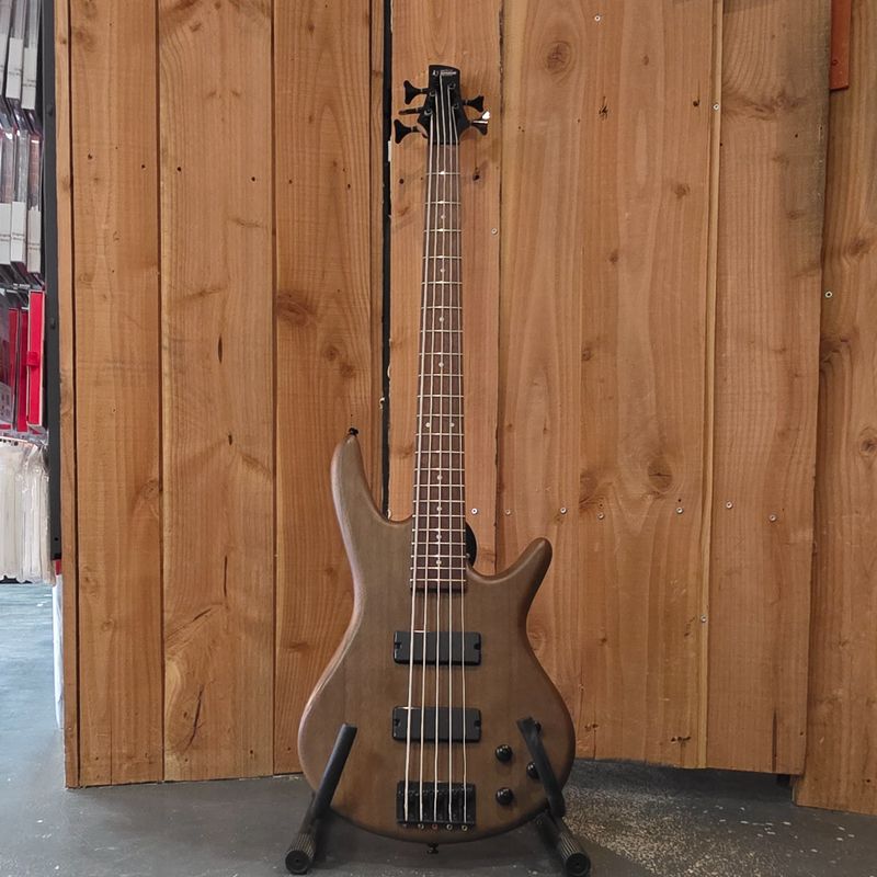 Ibanez GSR 205 B WNF Walnut Flat 5-snarige bas | ZGAN