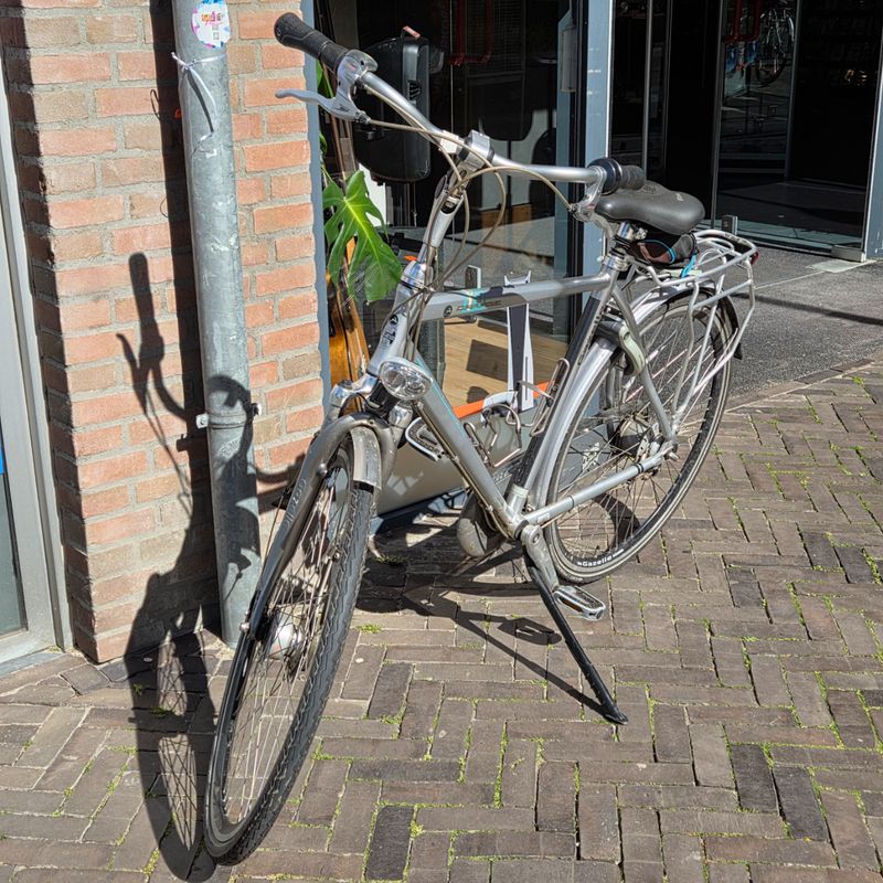Gazelle Drange, 57Cm, 28 Inch, Incl. 2 Sleutels