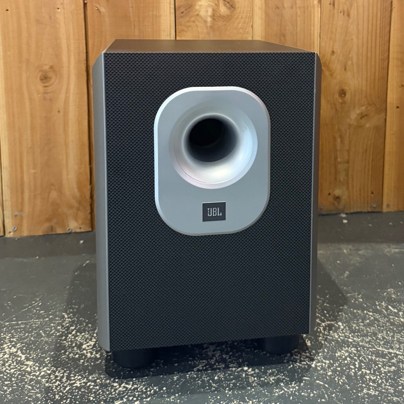JBL Sub 200, Subwoofer, Zilver/ Silver  | Netjes