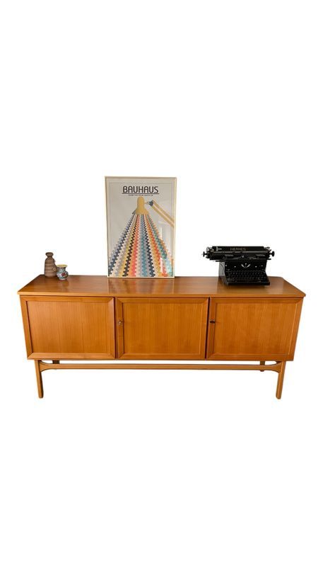 Wunderbares Mid Century Sideboard