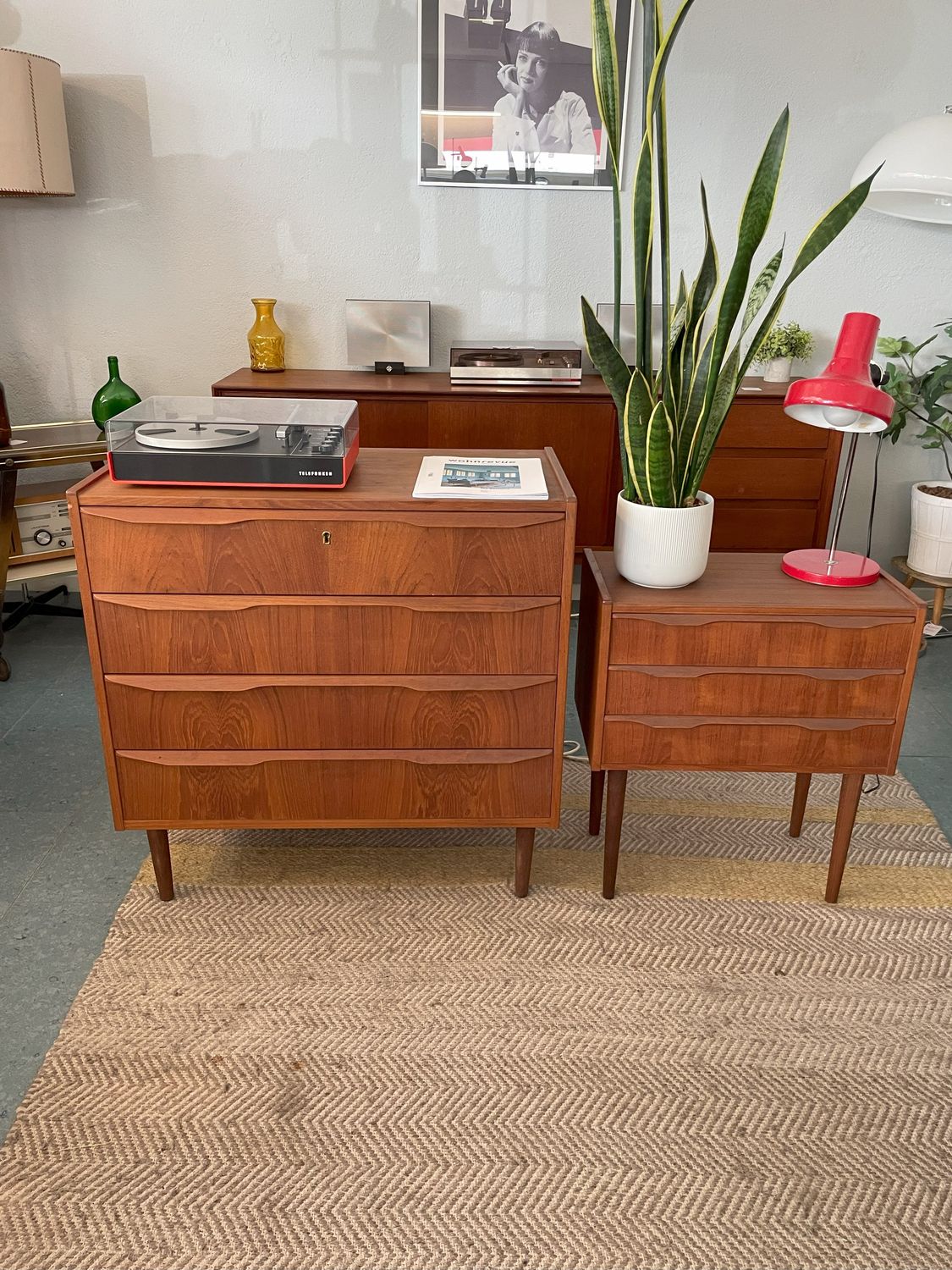 Mid Century Teak Kommode