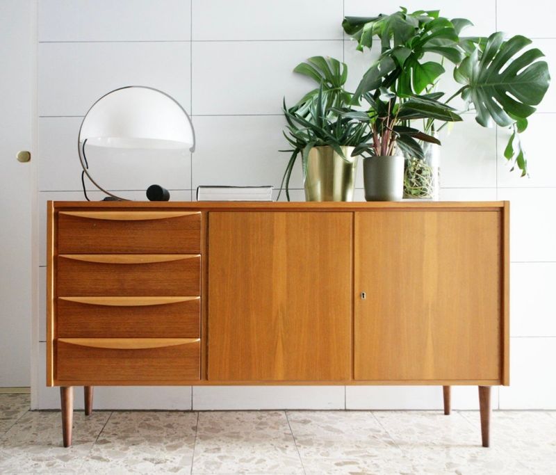 Wunderschönes Mid Century Sideboard
