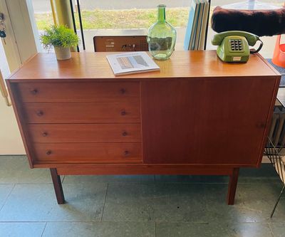 Tolles dänisches Mid Century Teak Sideboard
