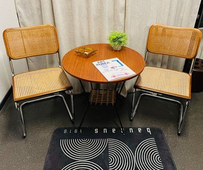 Freischwinger Made in Italy