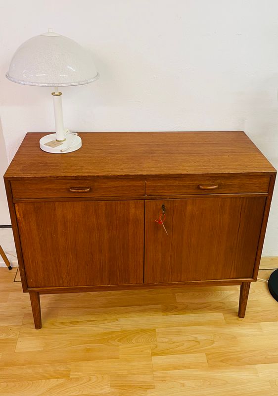 Mid Century Teak Kommode/Sideboard
