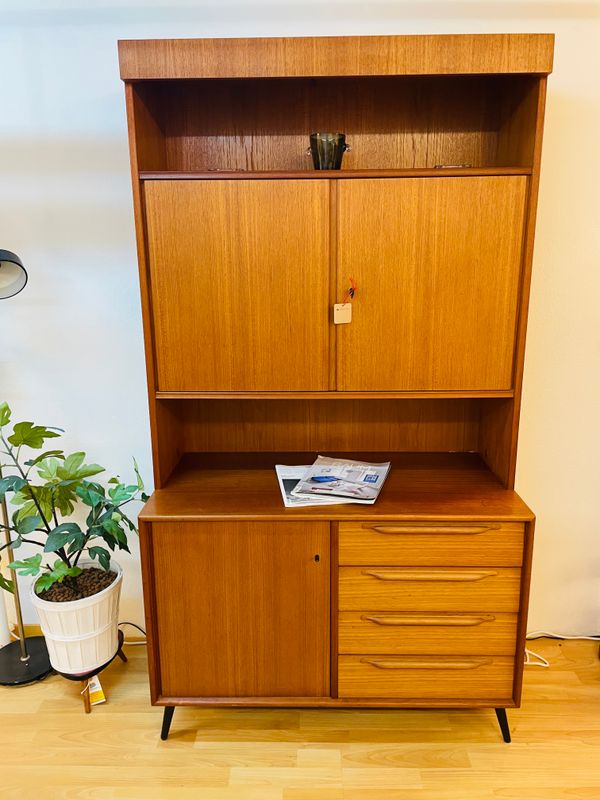 Mid Century Teak Highboard, gelabelt