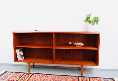 Mid Century Teak Regal/Kommode, gelabelt