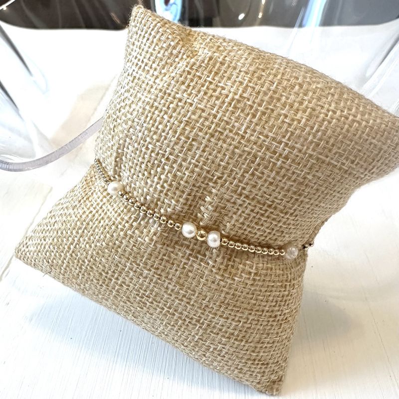 Gold Pearl Bracelet