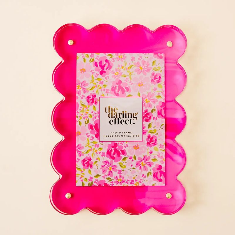 Scalloped Acrylic Frame - Hot Pink