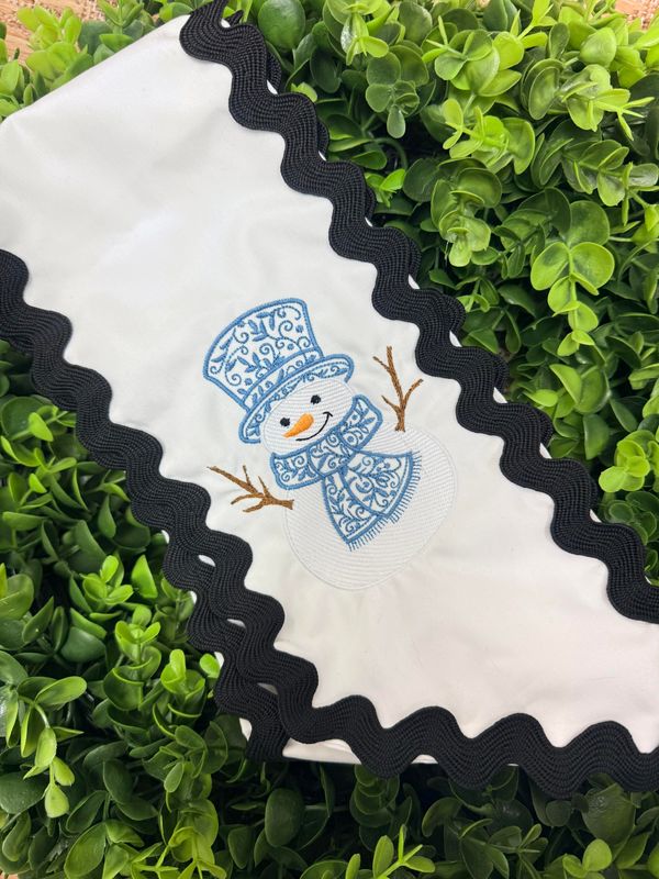 Chinoiserie Snowman Wreath Sash