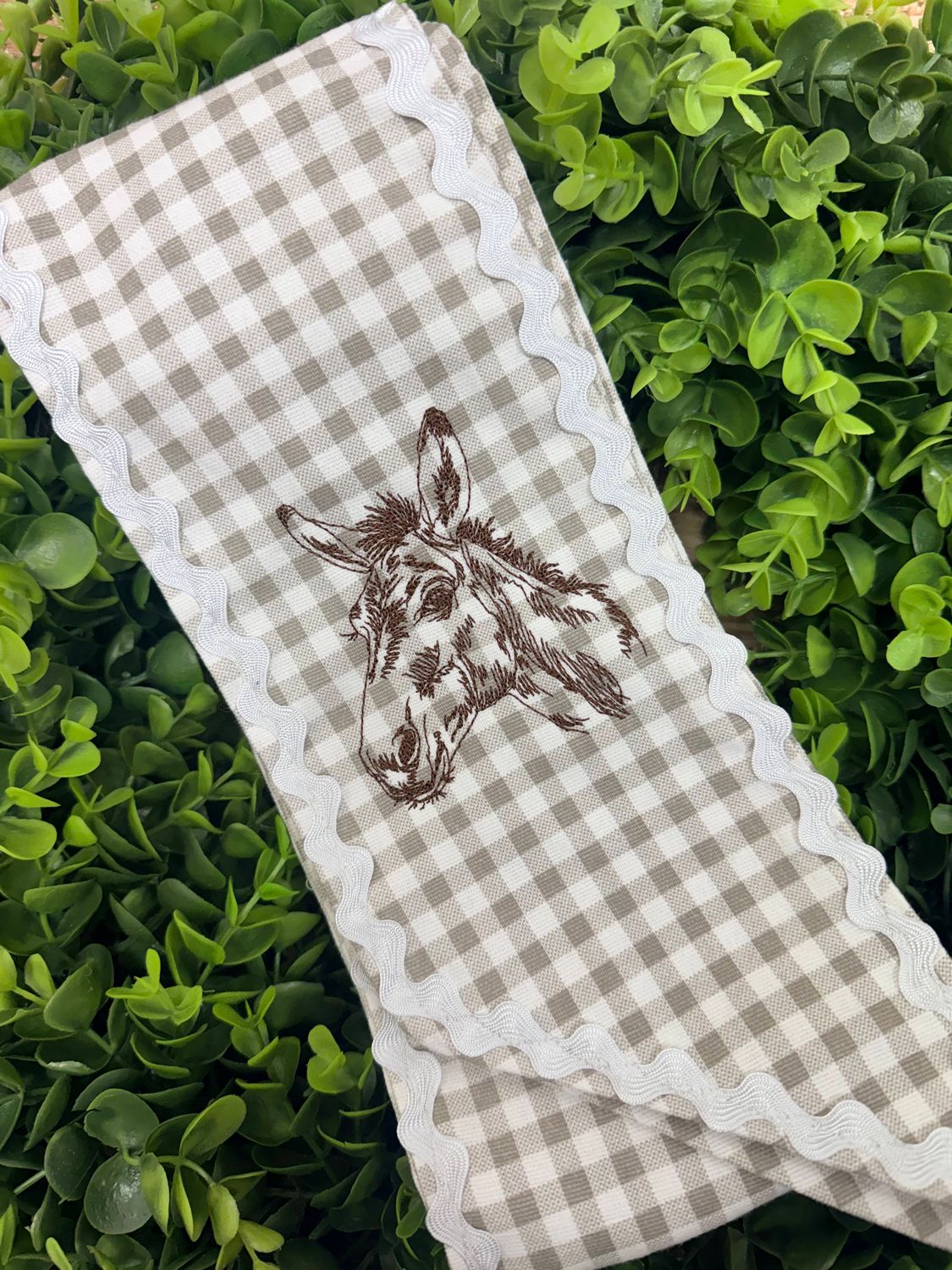 Mule Wreath Sash