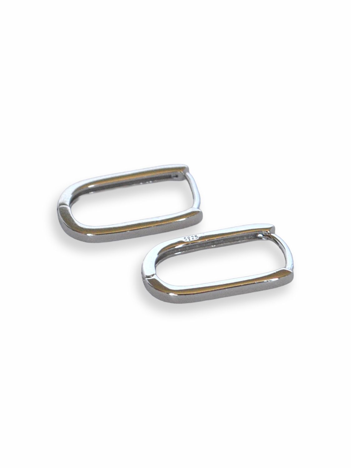 Aretes Silver Oval Hoops