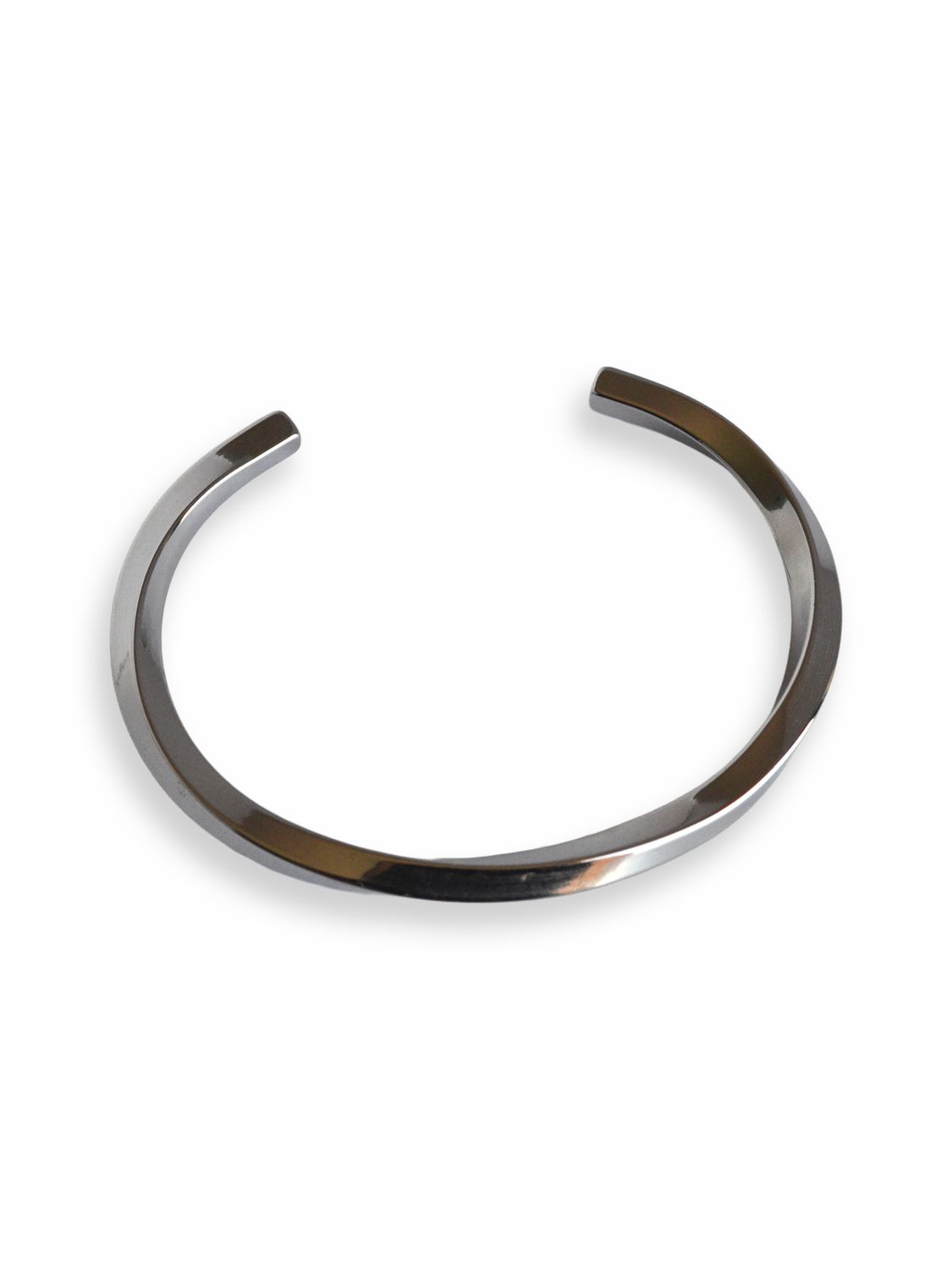 Pulsera Plateada Cuff Minimal