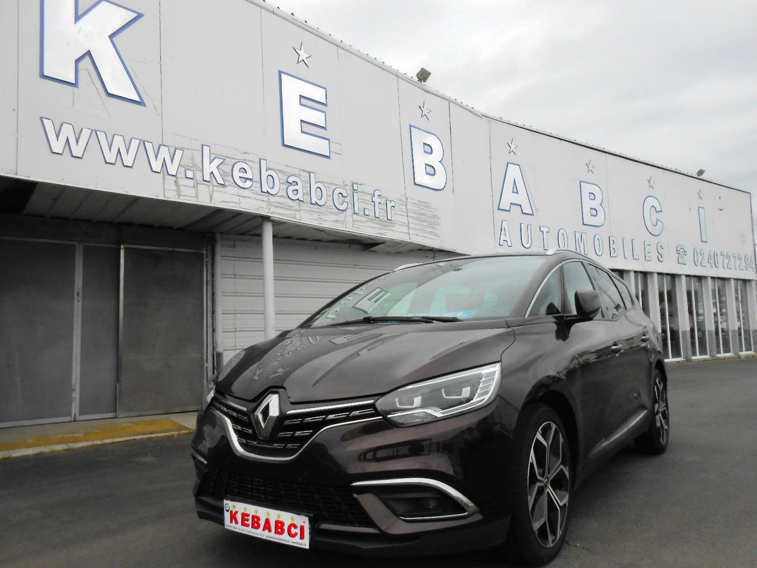 ​Renault GRAND SCENIC IV 1.7 BLUE DCI 150CH INTENS EDC