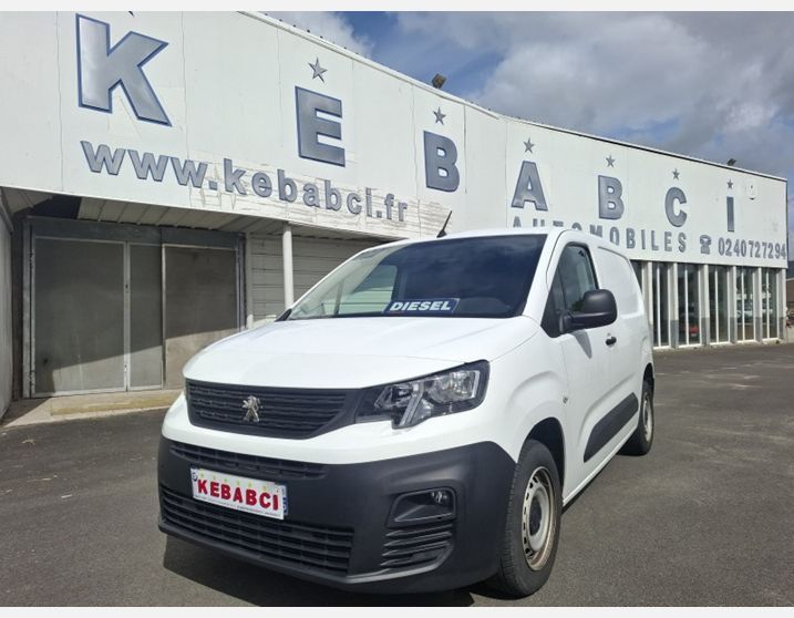 Peugeot PARTNER STANDARD 650KG BLUEHDI 100CH S&S BVM5 PREMIUM, Peugeot PARTNER STANDARD 650KG BLUEHDI 100CH S&S BVM5 PREMIUM,