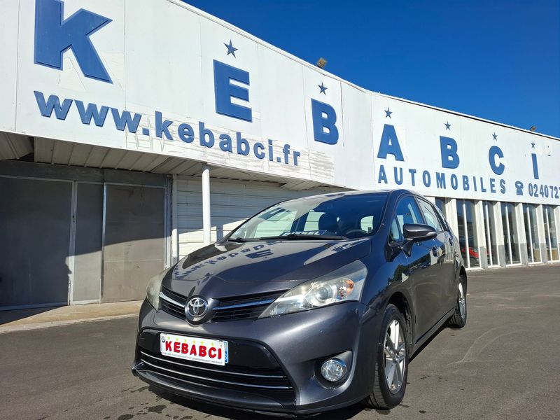 TOYOTA VERSO 112 D-4D FAP FEEL! 5 PLACES