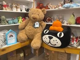 Jellycat Bartholomew Bear Gigantic