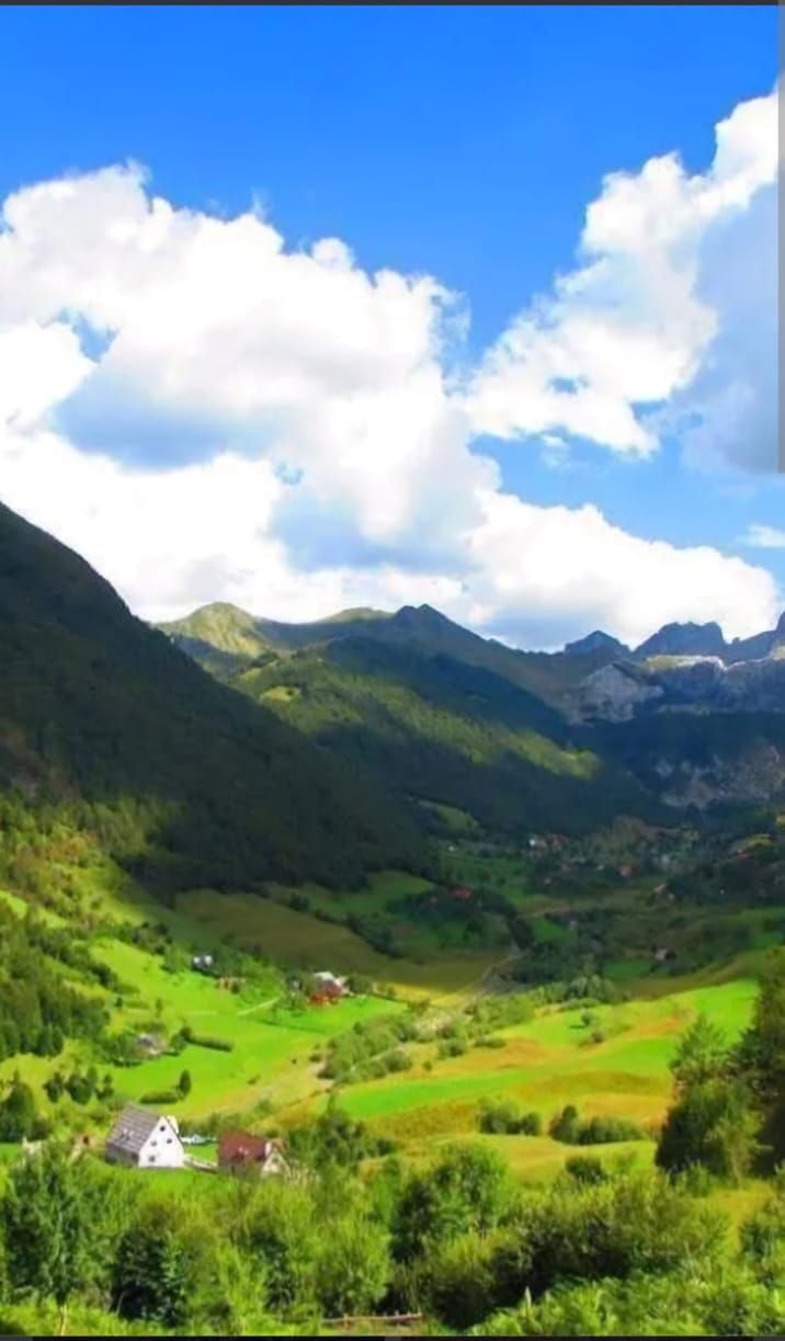 Shkoder-Tamare-Lepushe-Vermosh-Day trip.

NOTE:(For groups 10-20 persons only, for smaller groups, or  individuals call for pricing and booking.)