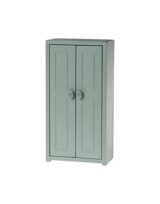 Closet, Mouse-Soft Blue