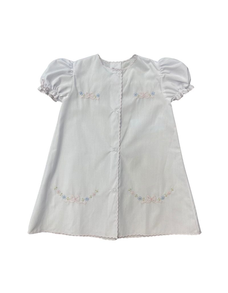 White w/ Pink Tiny Bow Daygown