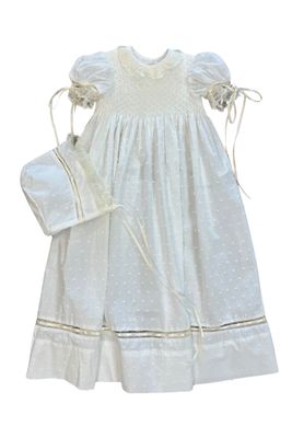 Margaret Daygown w/ Hat, Blessing White/ Ecru