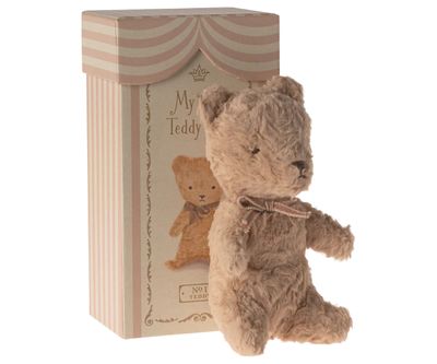 My First Teddy, Powder