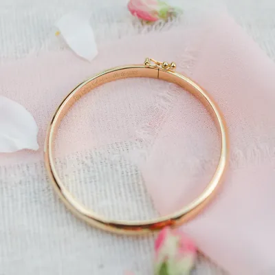 New Gold Bangle, Large