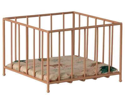 Playpen, Dark Powder