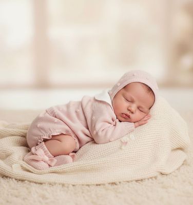 Raised Dot Diaper Set, Pink