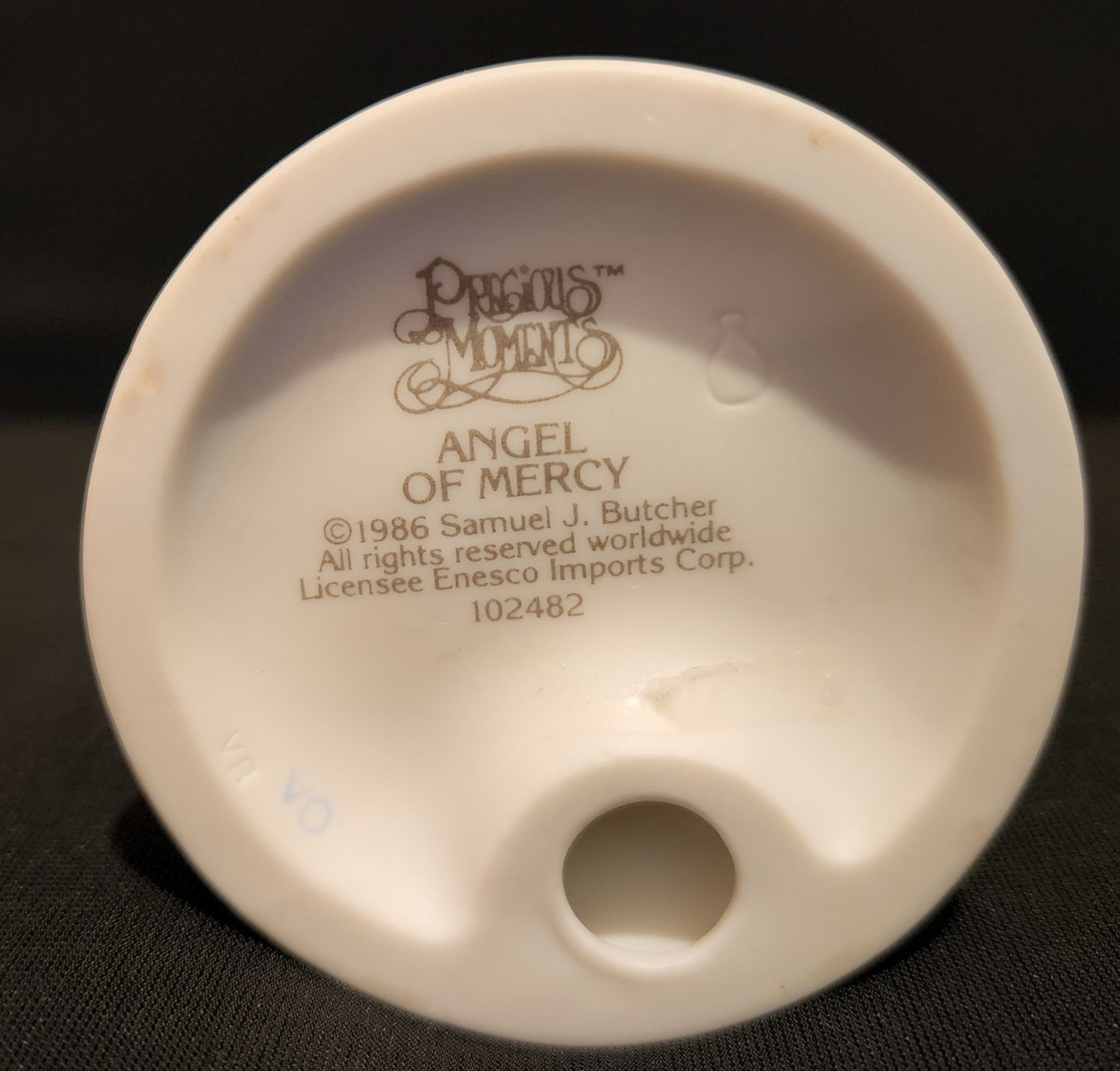 1986 Precious Moments Angel of Mercy