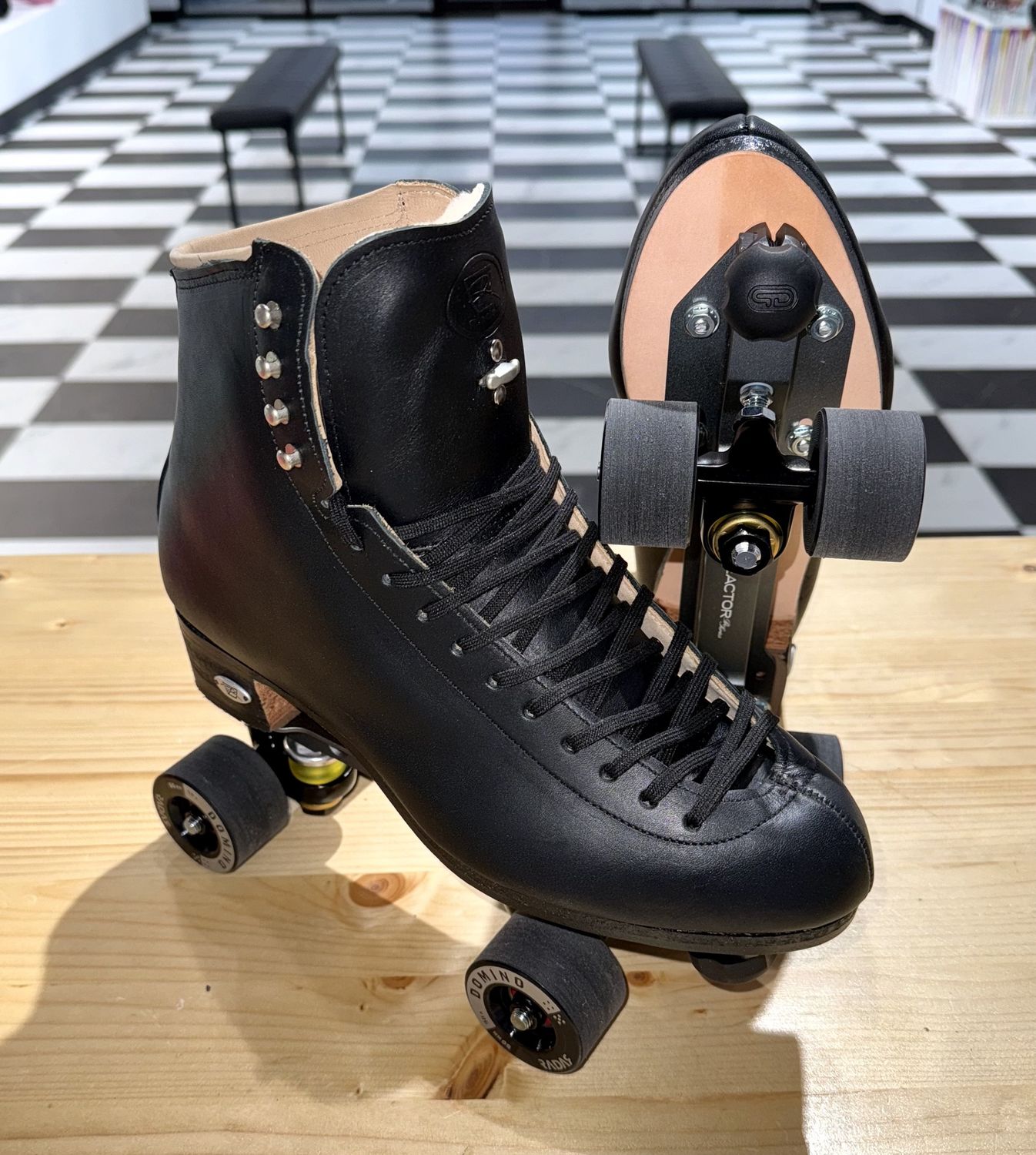 Riedell 336 Rhythm Skate Set