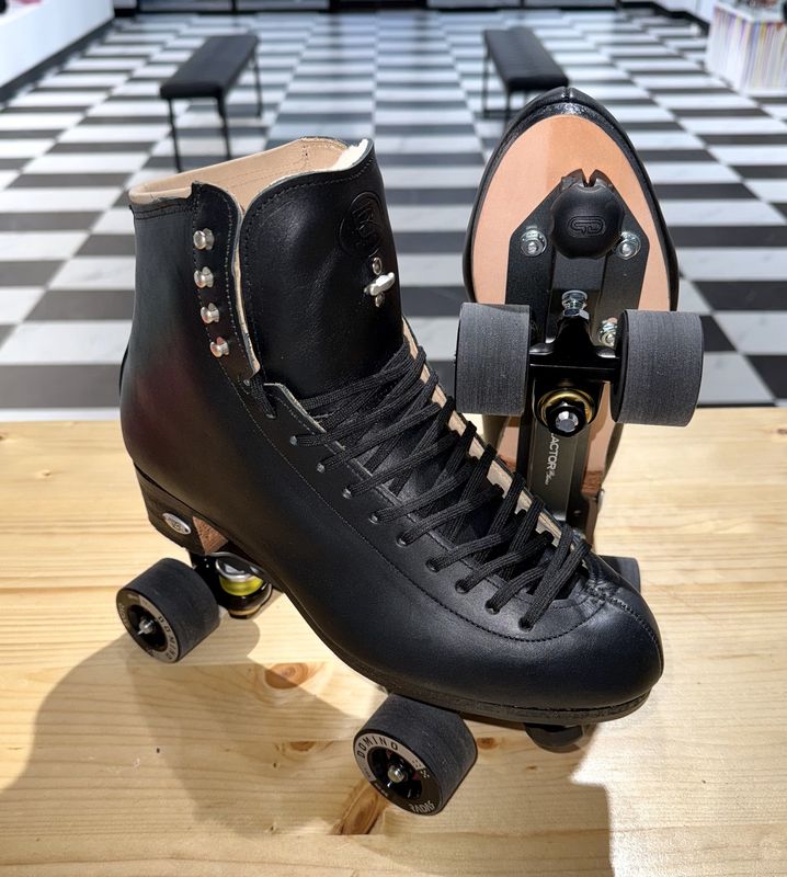Riedell 336 Rhythm Skate Set