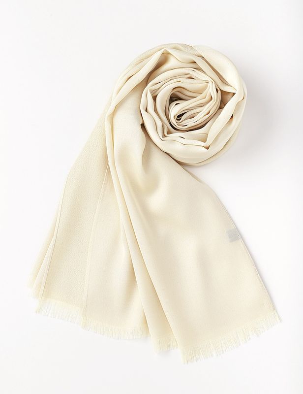 SF050-R66 Creme