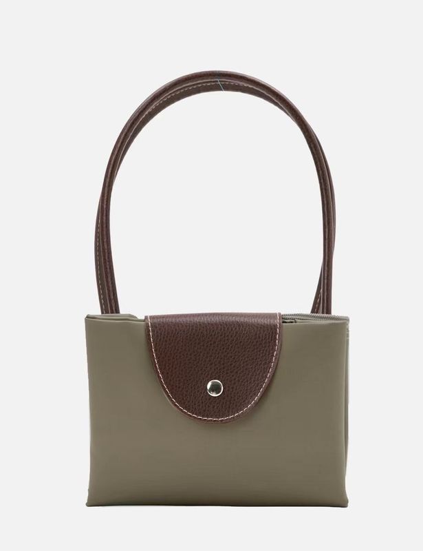 BG050-9 Taupe