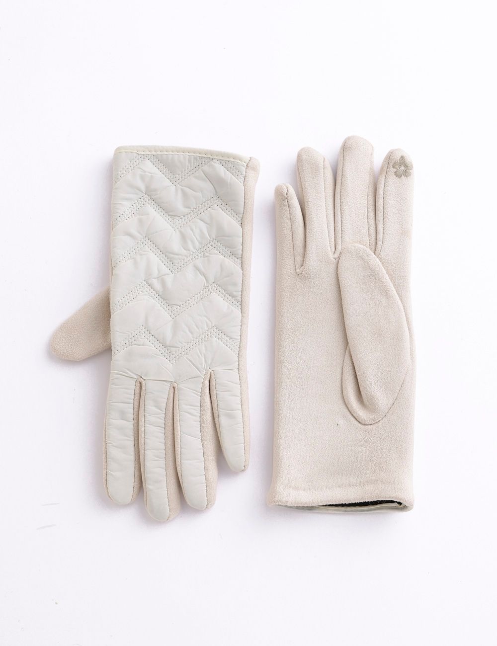 GL050-146 White