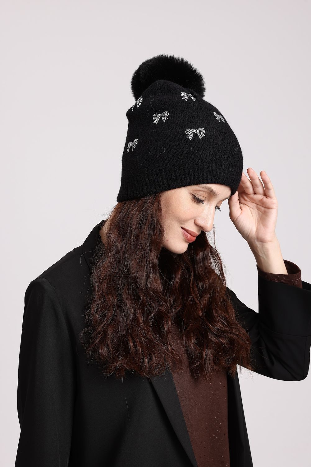 KH058-127 Black