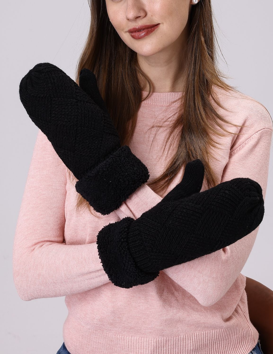 GL058-M102 Black