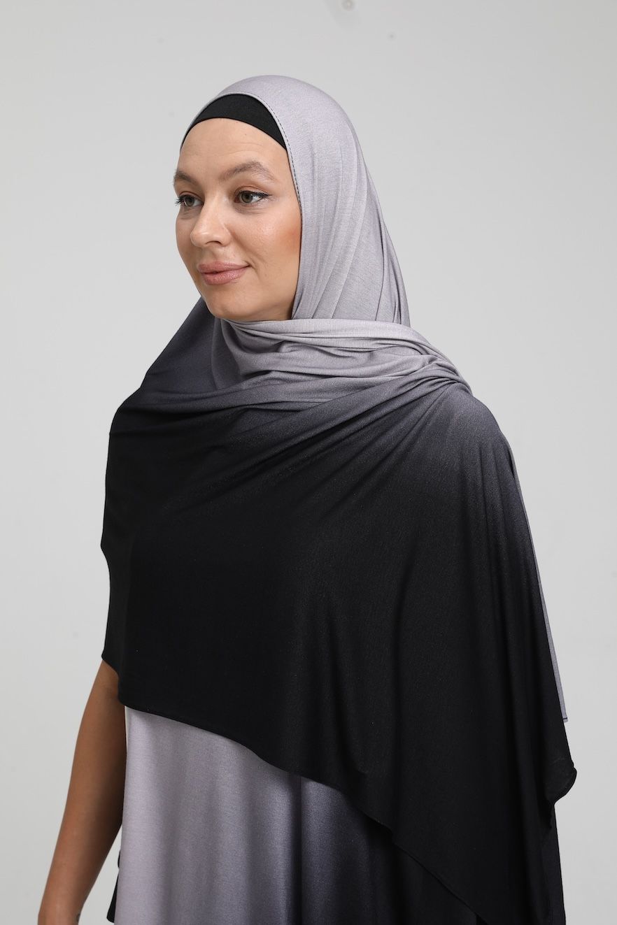 SF058-R77 Black