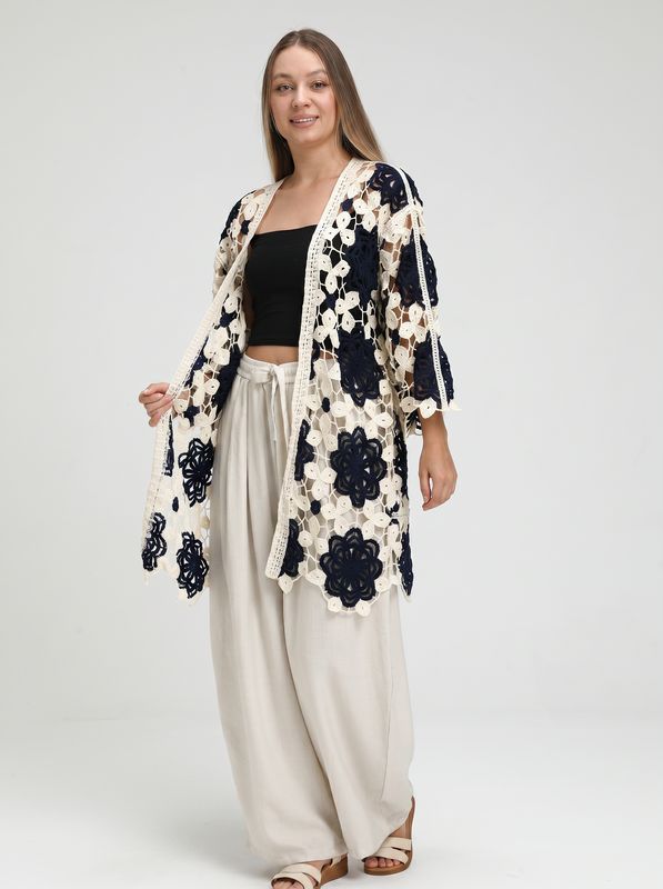 ST130-84 Black-Creme