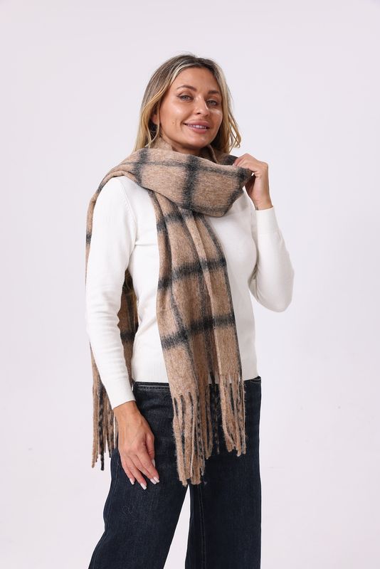 BL070-176 Beige